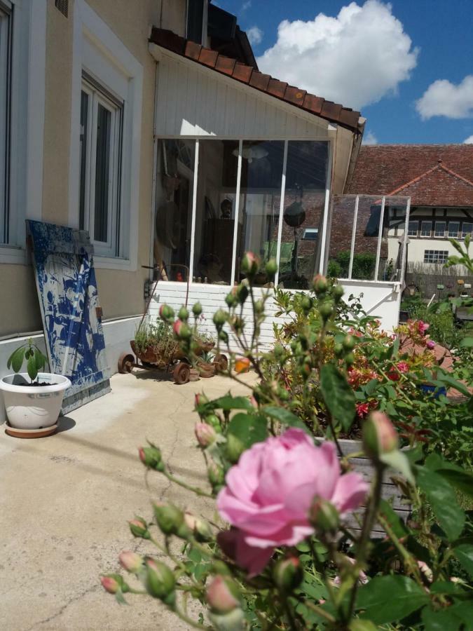 Campagn'Arts Bed & Breakfast Villechétif Екстериор снимка