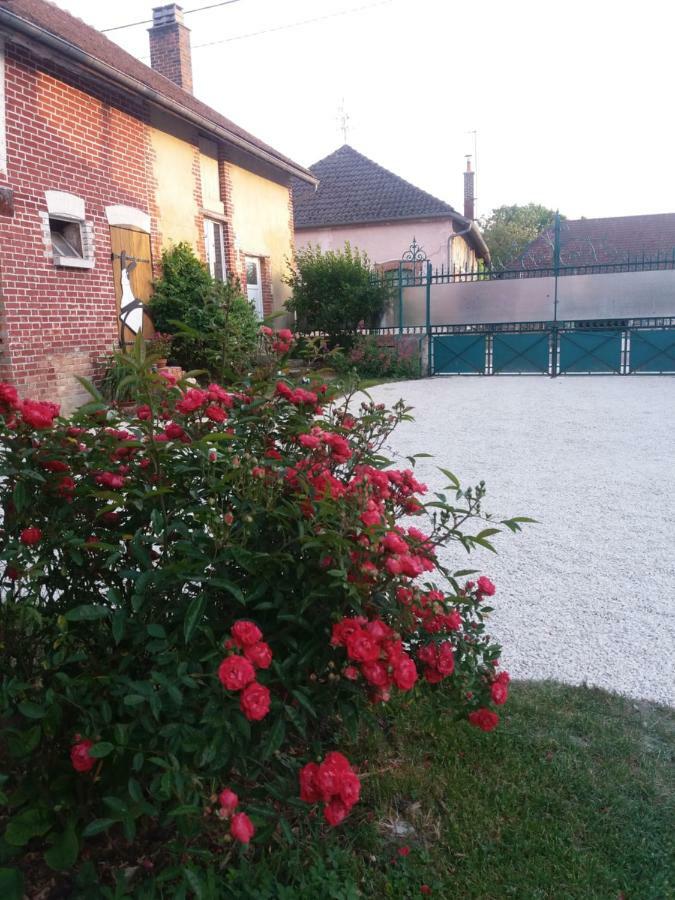 Campagn'Arts Bed & Breakfast Villechétif Екстериор снимка
